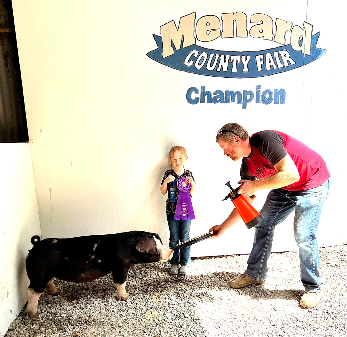 Menard County IL – Champion March CPS Gilt